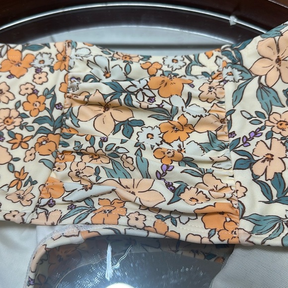 NWT Cupshe Plus Size Floral Bikini Set 2x - Picture 5 of 10